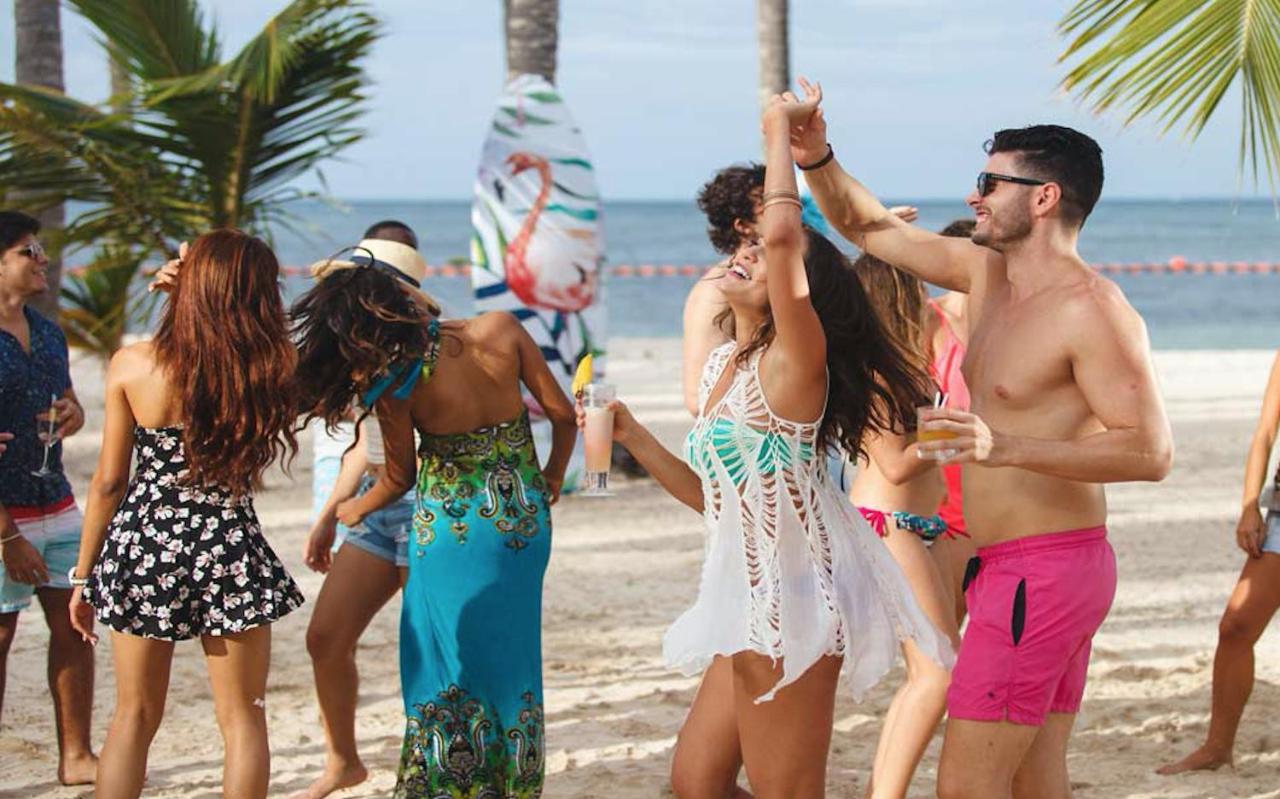 Grand Caribe Beach Club And Spa - Playa Los Corales Punta Cana Bagian luar foto